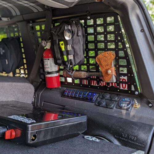 Jeep Cherokee rear window molle